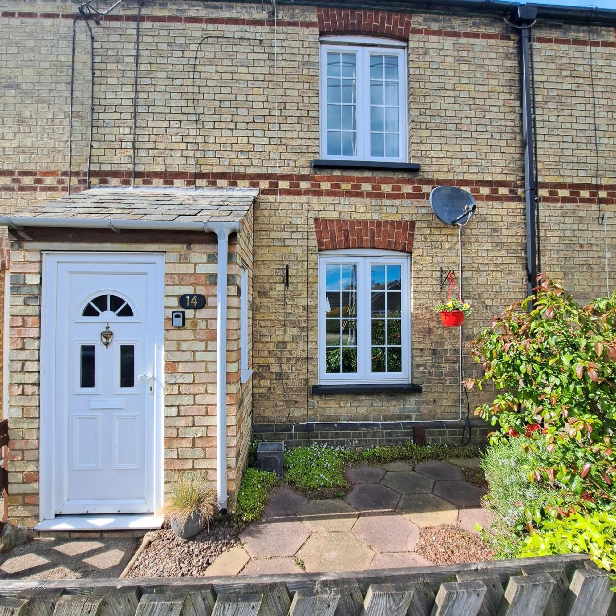Holiday home Generous 3 Bed In The Heart Of The Village Huntingdon