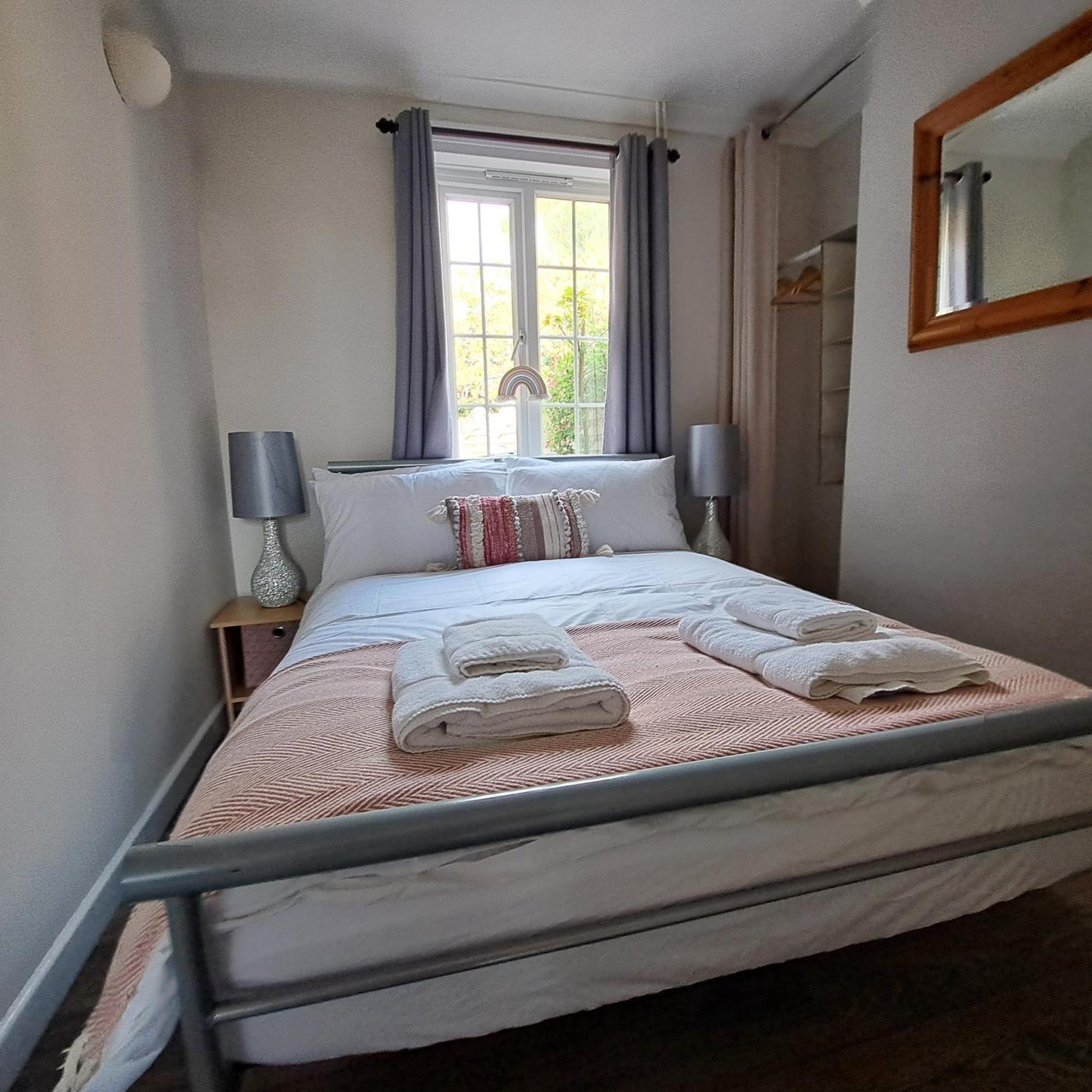 Generous 3 Bed In The Heart Of The Village *