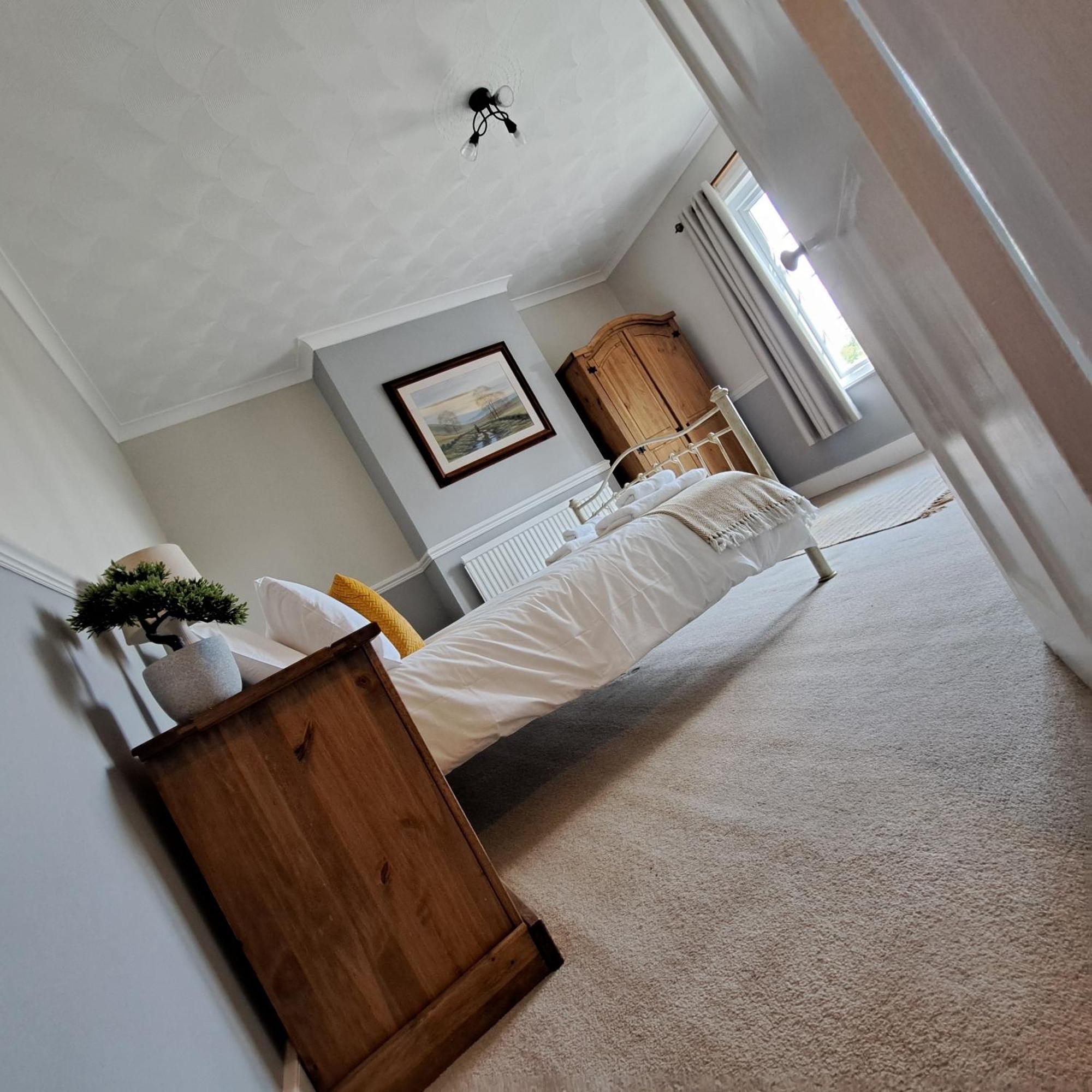 Holiday home Generous 3 Bed In The Heart Of The Village
